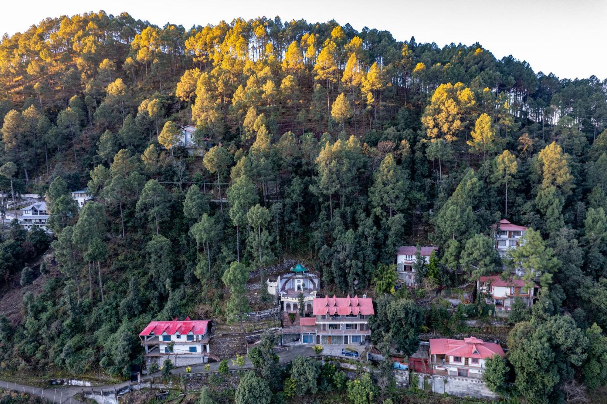 The Canadian Woods Resort 奈尼塔尔 外观 照片